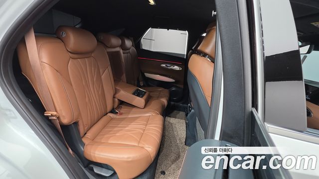 Genesis GV70 2025 — photo 17