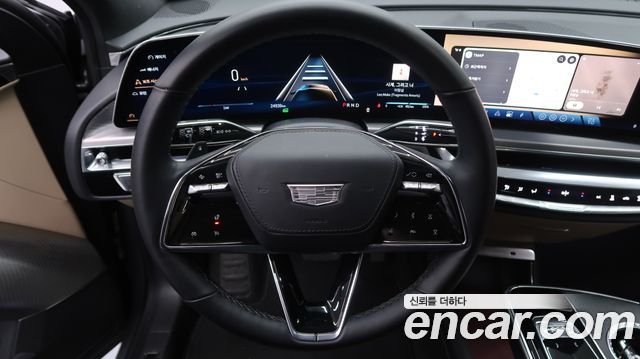 Cadillac Lyriq 2024 — photo 14