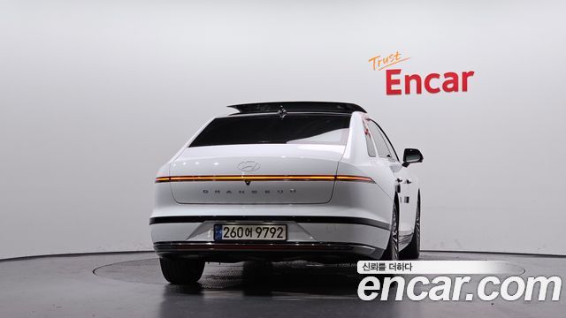 Hyundai Grandeur 2025 — photo 4