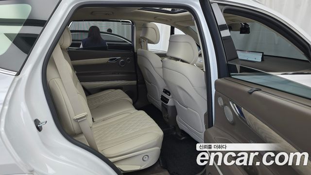 Genesis GV80 2022 — photo 11