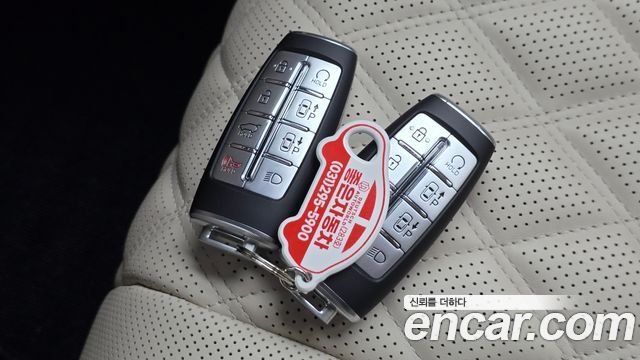 Genesis GV80 2022 — photo 17