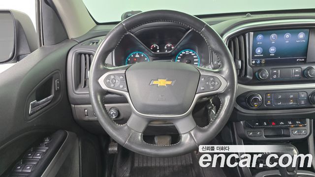 Chevrolet Korea Colorado 2021 — photo 18