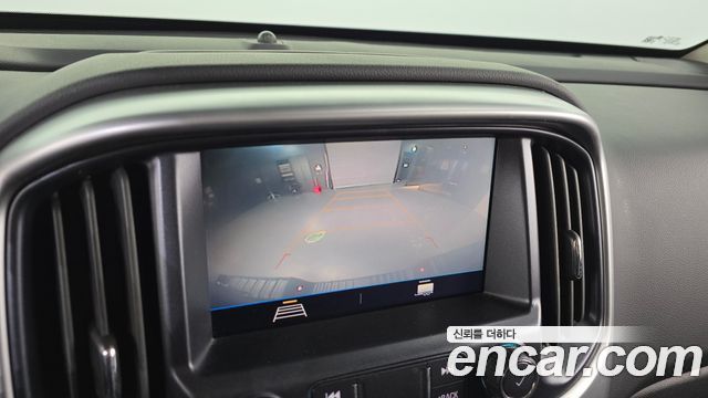 Chevrolet Korea Colorado 2021 — photo 19