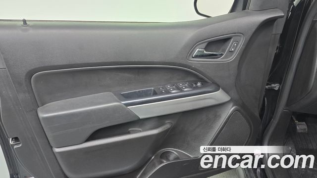 Chevrolet Korea Colorado 2021 — photo 14