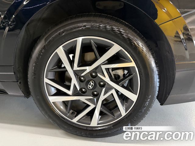 Hyundai Grandeur 2023 — photo 4