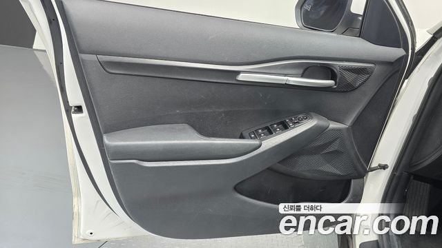 Kia Seltos 2023 — photo 14