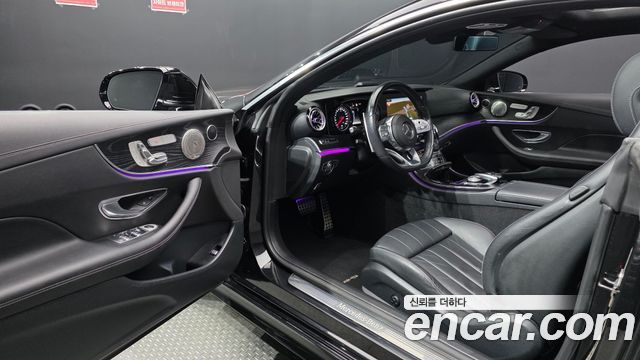 Mercedes-Benz E-Class 2019 — photo 13