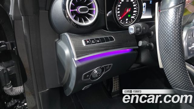 Mercedes-Benz E-Class 2019 — photo 27