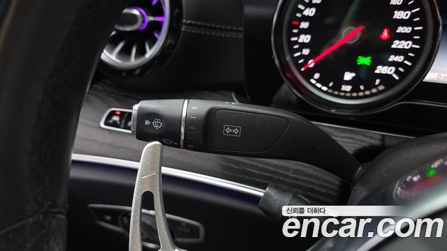 Mercedes-Benz E-Class 2019 — photo 28