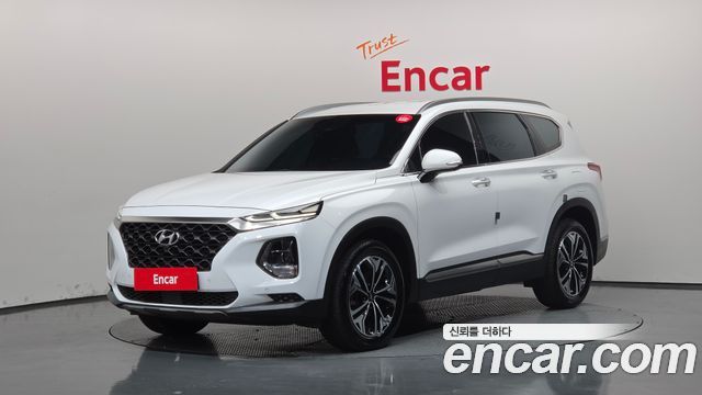 Hyundai Santafe 2019 — photo 1
