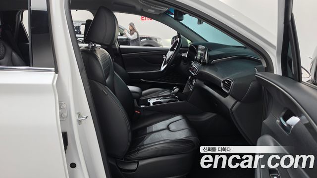 Hyundai Santafe 2019 — photo 11