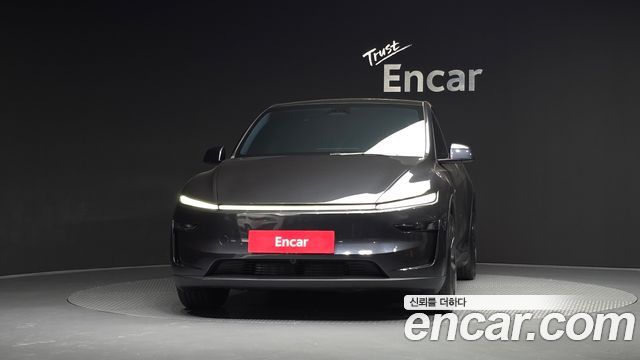 Tesla Model Y 2025 — photo 3