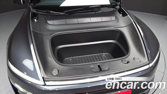 Tesla Model Y 2025 — photo 6