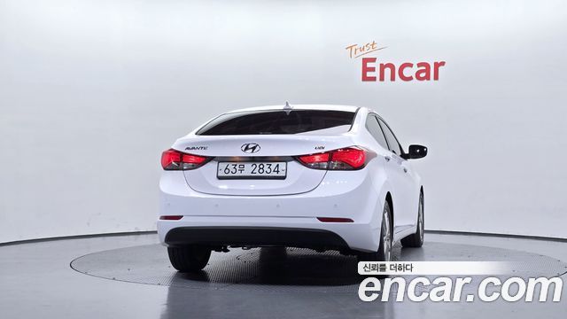 Hyundai AVANTE 2016 — photo 4