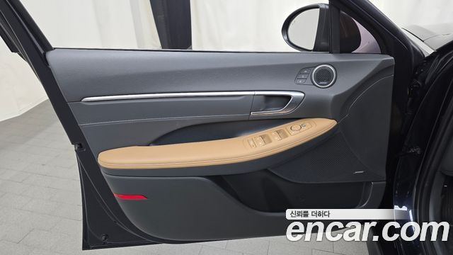 Hyundai Sonata 2020 — photo 14