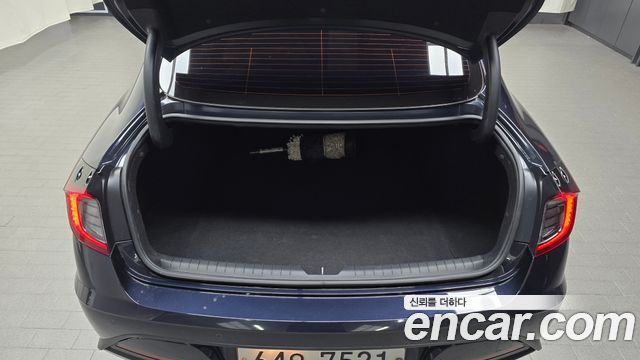 Hyundai Sonata 2020 — photo 31