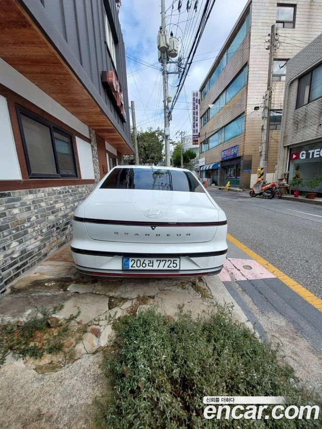 Hyundai Grandeur 2023 — photo 2