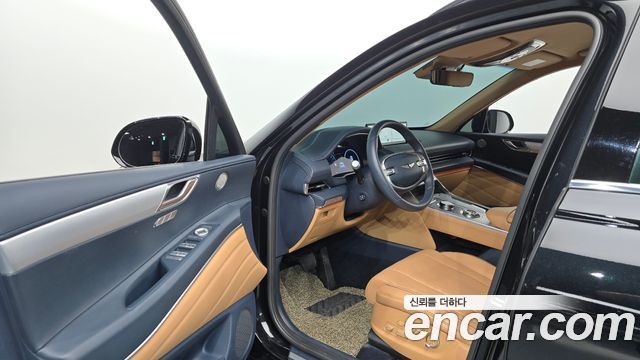 Genesis GV80 2023 — photo 13
