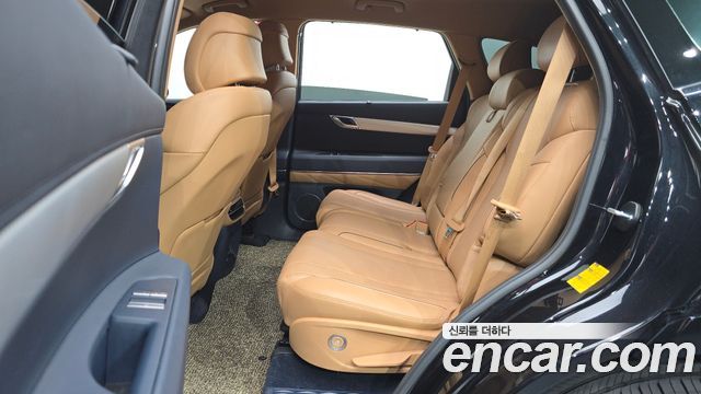 Genesis GV80 2023 — photo 18