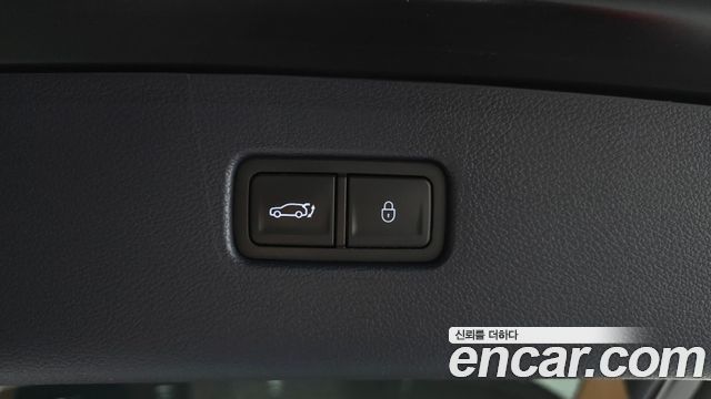 Genesis GV80 2023 — photo 26