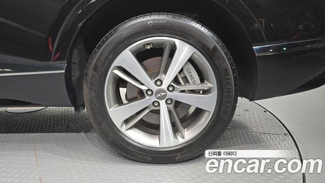Genesis GV80 2023 — photo 7
