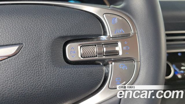 Genesis GV80 2023 — photo 33