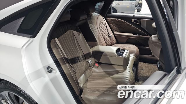 Kia K8 2023 — photo 17