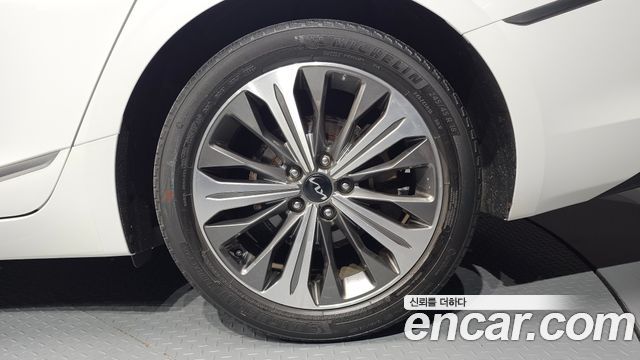 Kia K8 2023 — photo 7