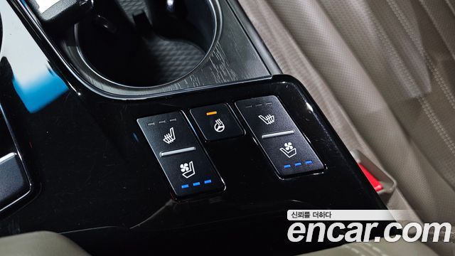 Kia K8 2023 — photo 30