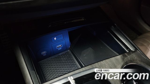 Kia K8 2023 — photo 32