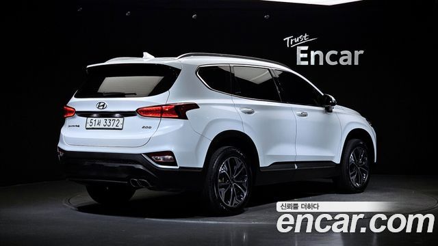 Hyundai Santafe 2019 — photo 2