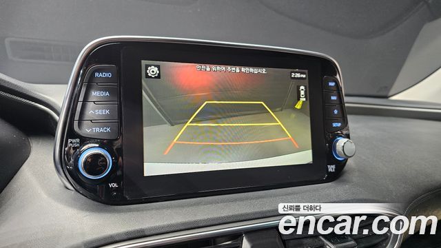 Hyundai Santafe 2019 — photo 15