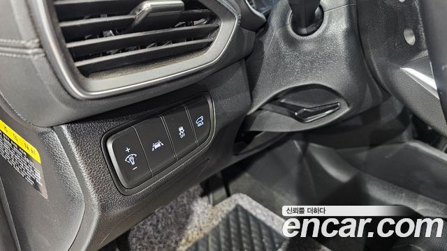 Hyundai Santafe 2019 — photo 17