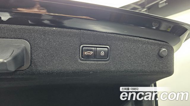 Kia K9 2019 — photo 26