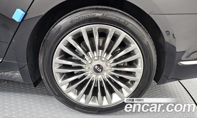Kia K9 2019 — photo 7