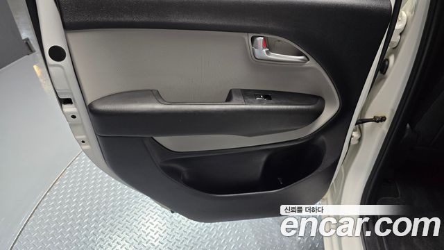 Kia RAY 2016 — photo 15