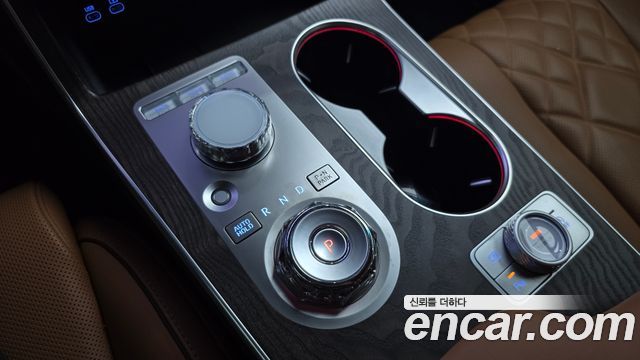 Genesis GV80 2024 — photo 12