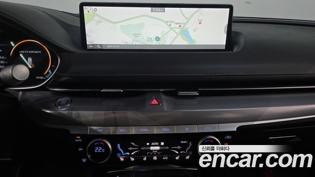 Genesis G80 2022 — photo 12