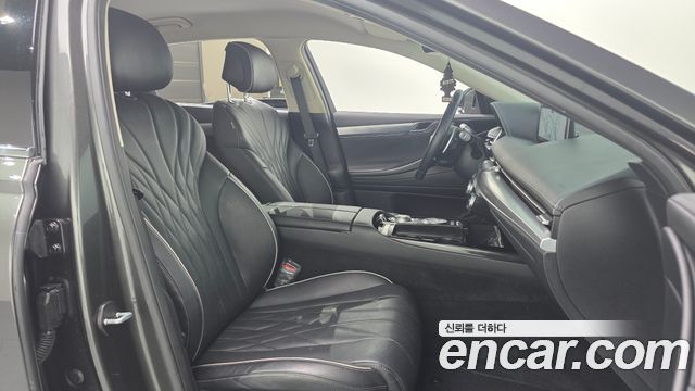 Genesis G80 2022 — photo 19