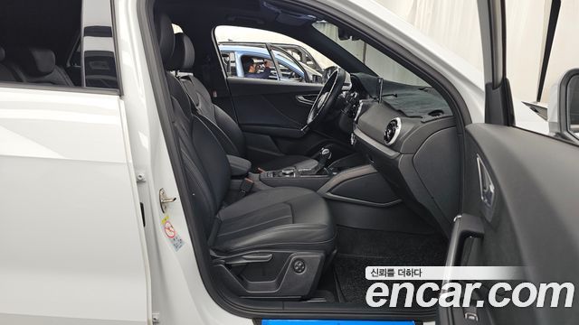 Audi Q2 2023 — photo 11