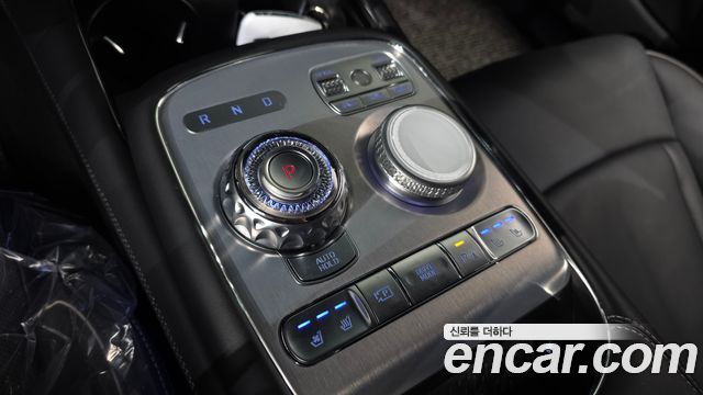 Genesis G90 2023 — photo 12