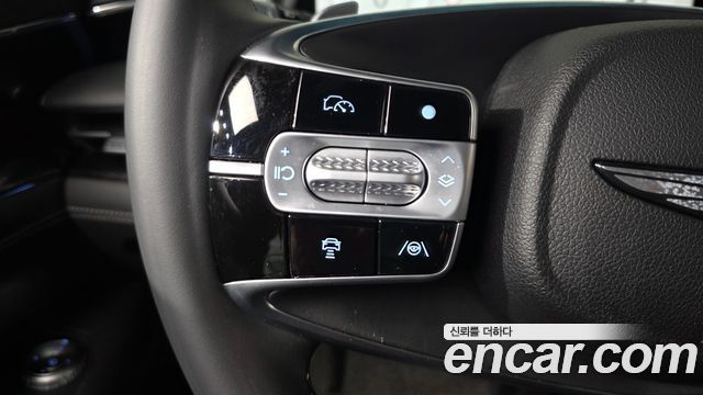 Genesis G90 2023 — photo 23