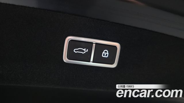 Genesis G90 2023 — photo 25