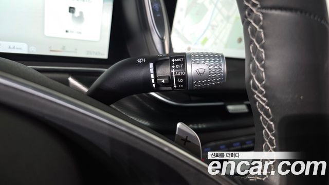 Genesis G90 2023 — photo 28
