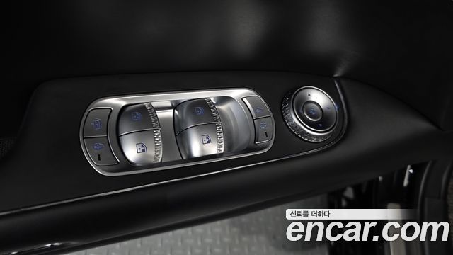 Genesis G90 2023 — photo 29