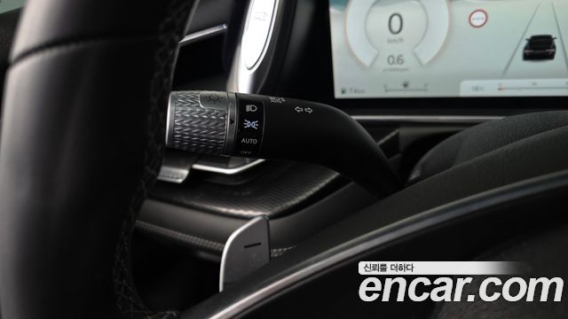 Genesis G90 2023 — photo 30