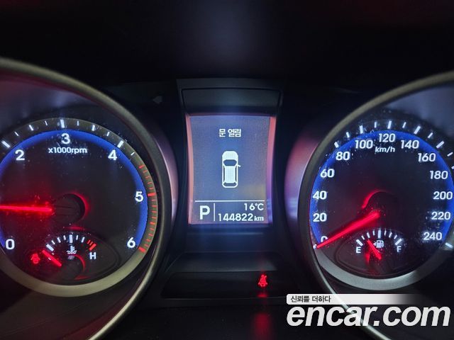 Hyundai Santafe 2014 — photo 8