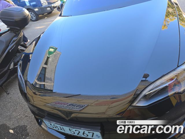 Tesla Model S 2026 — photo 1
