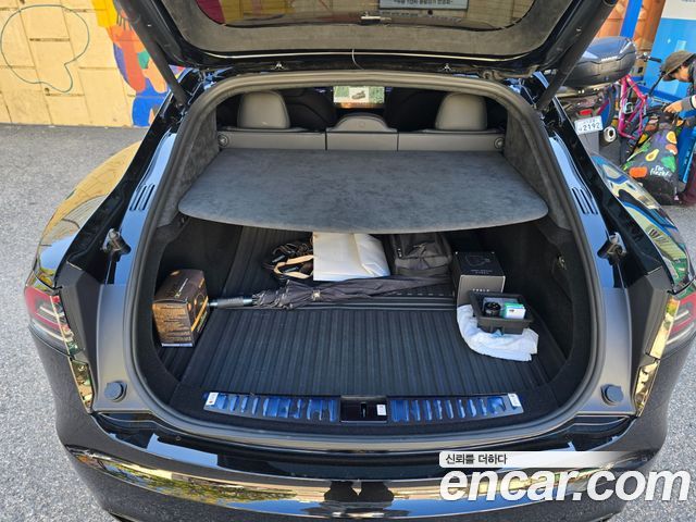 Tesla Model S 2026 — photo 5