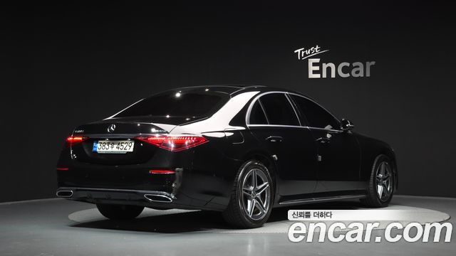 Mercedes-Benz S-Class 2022 — photo 2